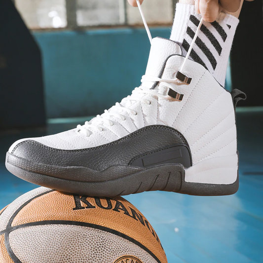 New Basketball High Top Shoes for Men