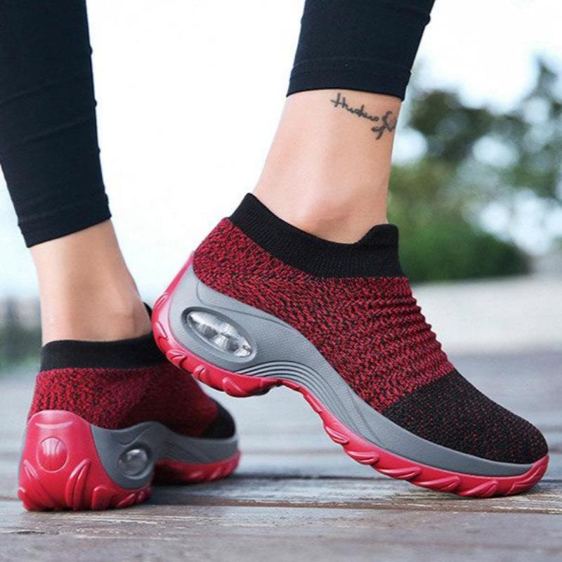 Faya Slip-On Runner - Boots BootiesShoesbest running shoescolorblock sneakeron running shoes