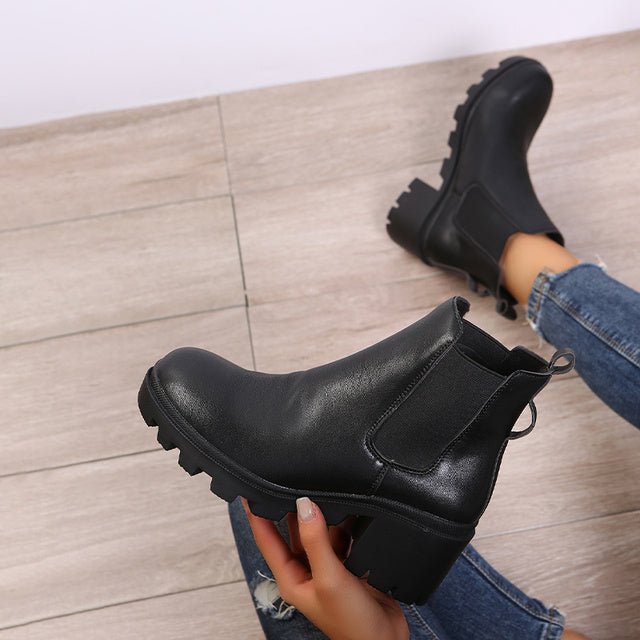 Minimalist Chunky Heeled Slip-On Chelsea Boots - Boots BootiesShoesankle bootsbest winter bootsbest winter boots for women
